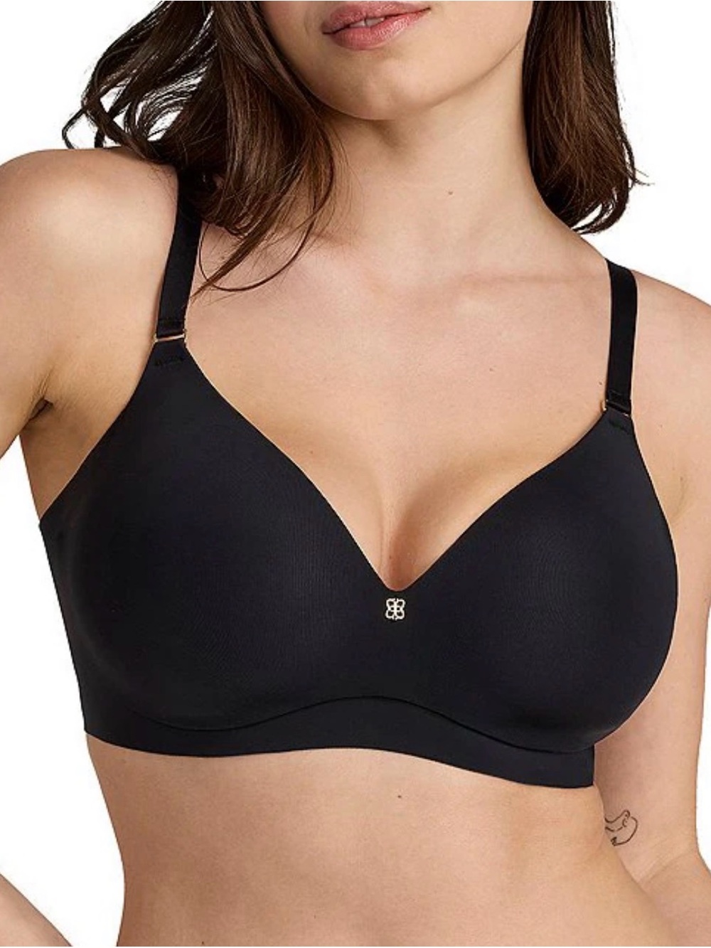 Wireless Smooth Contour Bra in Black